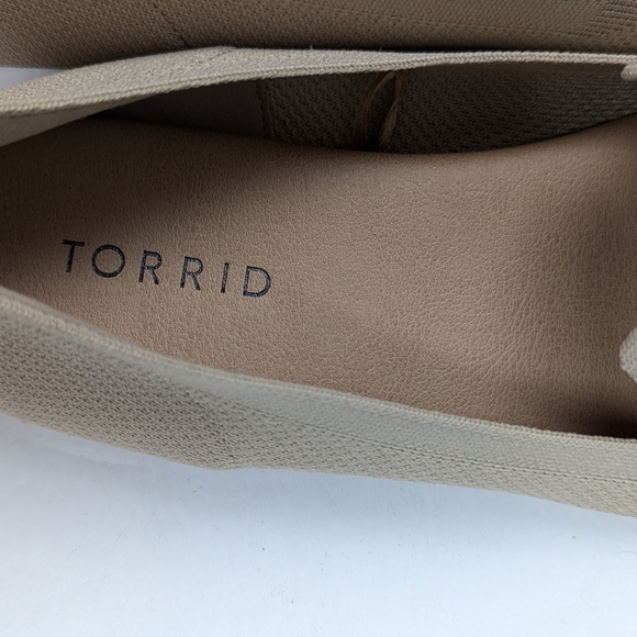 Torrid Beige Mesh Woven Loafers Slip On Flats Size 8WW Casual Weekend - Picture 8 of 12